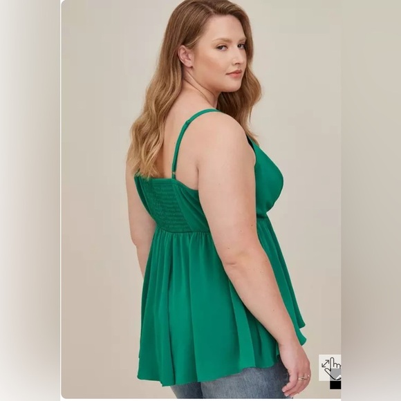 Torrid NWT Green Peplum Sleeveless Top V-Neck R17 - Picture 8 of 8
